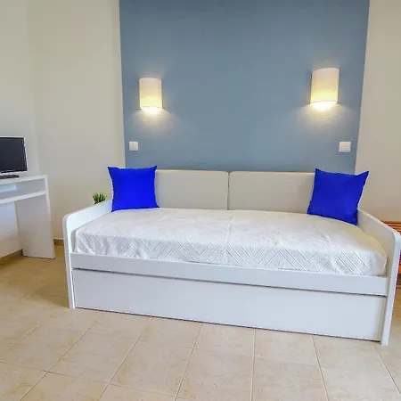 Vale De Carros By Umbral