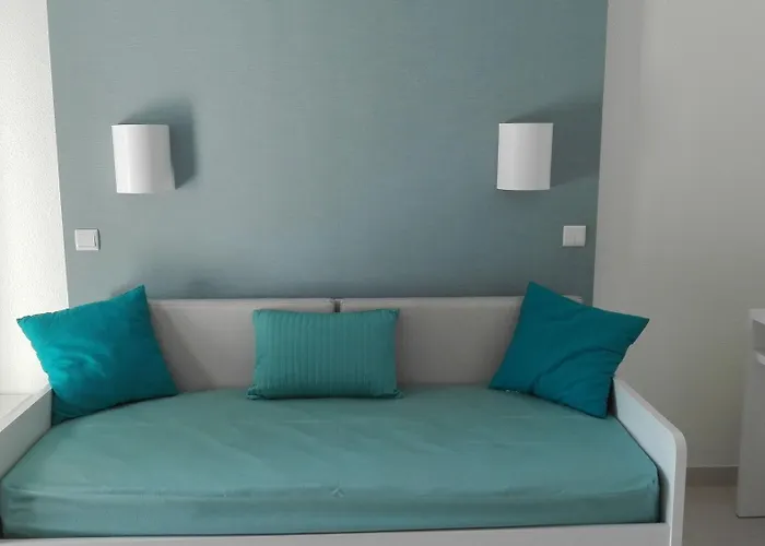 Vale De Carros By Umbral