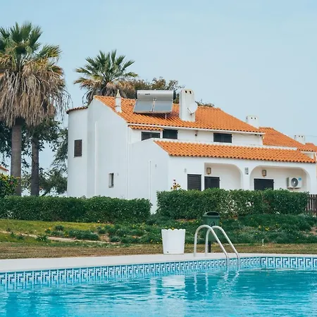 Vale De Carros By Umbral